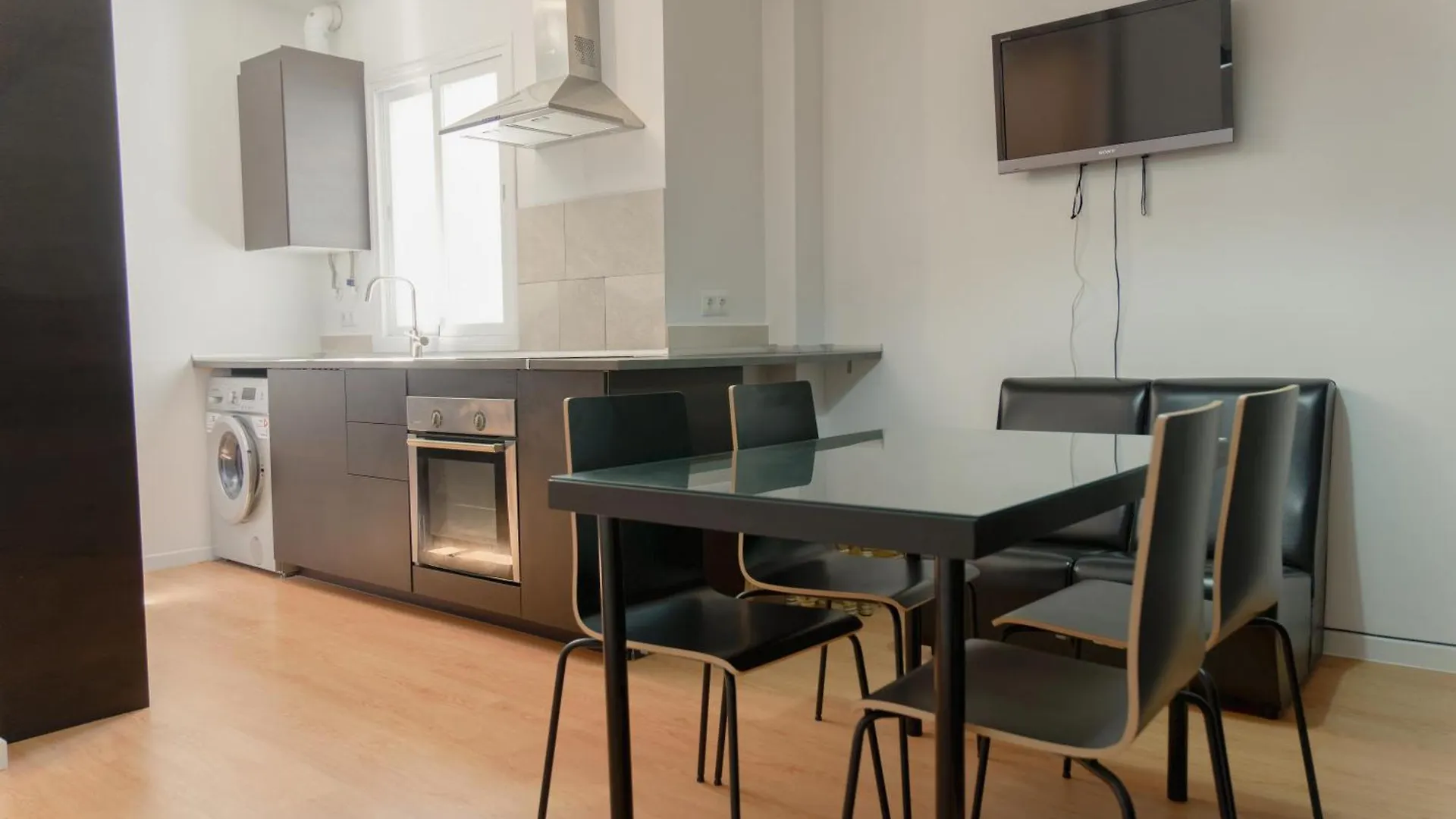 Tu Hogar 16 Pax Parking,Piscina Y Desayuno Incluido Apartment Ronda Spain